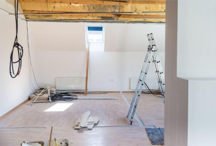 Algemene woningrenovatie met complete herindeling en moderne afwerking